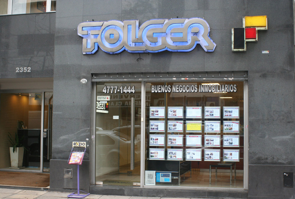Fachada Folger — Av. Federico Lacroze 2352/54
